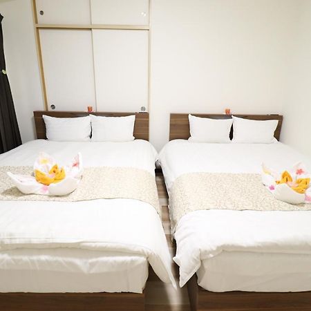 Ferienwohnung Court Saiwaicho Ōsaka Exterior foto